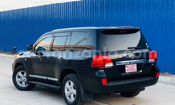 Buy Import Toyota Land Cruiser Black Car in Dar es Salaam in Dar es Salaam Buy Import Toyota Land Cruiser Black Car in Dar es Salaam in Dar es Salaam