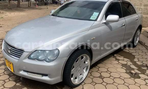 Nunua Ilio tumika Toyota Mark X Nyingine Gari ndani ya Arusha nchini Arusha