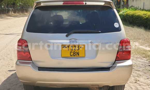 Buy Used Toyota Kluger Other Car in Dar es Salaam in Dar es Salaam Buy Used Toyota Kluger Other Car in Dar es Salaam in Dar es Salaam