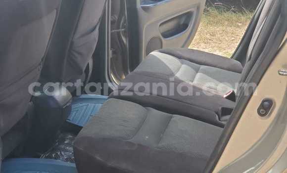 Buy Used Toyota Kluger Other Car in Dar es Salaam in Dar es Salaam Buy Used Toyota Kluger Other Car in Dar es Salaam in Dar es Salaam