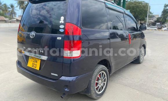 Nunua Ilio tumika Toyota Noah Nyeusi Gari ndani ya Dar es Salaam nchini Dar es Salaam Nunua Ilio tumika Toyota Noah Nyeusi Gari ndani ya Dar es Salaam nchini Dar es Salaam