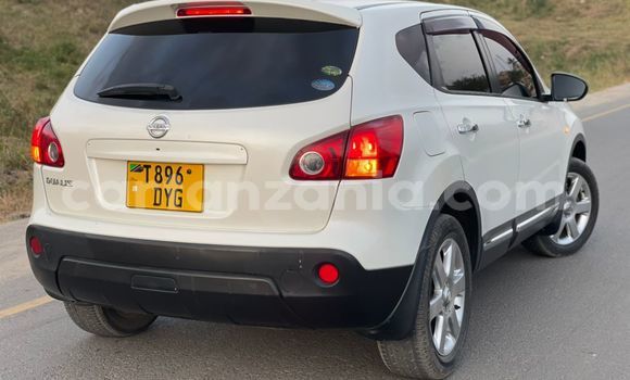 Nunua Ilio tumika Nissan Dualis Nyeupe Gari ndani ya Dar es Salaam nchini Dar es Salaam Nunua Ilio tumika Nissan Dualis Nyeupe Gari ndani ya Dar es Salaam nchini Dar es Salaam