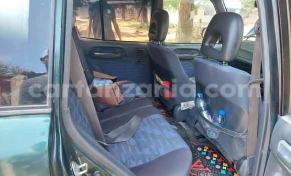 Nunua Ilio tumika Toyota RAV4 Kijani Gari ndani ya Dar es Salaam nchini Dar es Salaam Nunua Ilio tumika Toyota RAV4 Kijani Gari ndani ya Dar es Salaam nchini Dar es Salaam