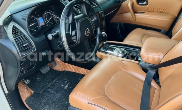 Nunua Ilio tumika Nissan Patrol Nyeupe Gari ndani ya Dar es Salaam nchini Dar es Salaam Nunua Ilio tumika Nissan Patrol Nyeupe Gari ndani ya Dar es Salaam nchini Dar es Salaam