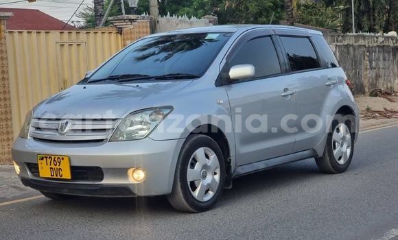 Nunua Ilio tumika Toyota IST Fedha Gari ndani ya Dar es Salaam nchini Dar es Salaam Nunua Ilio tumika Toyota IST Fedha Gari ndani ya Dar es Salaam nchini Dar es Salaam