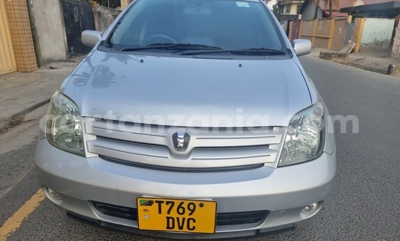 Nunua Ilio tumika Toyota IST Fedha Gari ndani ya Dar es Salaam nchini Dar es Salaam Nunua Ilio tumika Toyota IST Fedha Gari ndani ya Dar es Salaam nchini Dar es Salaam