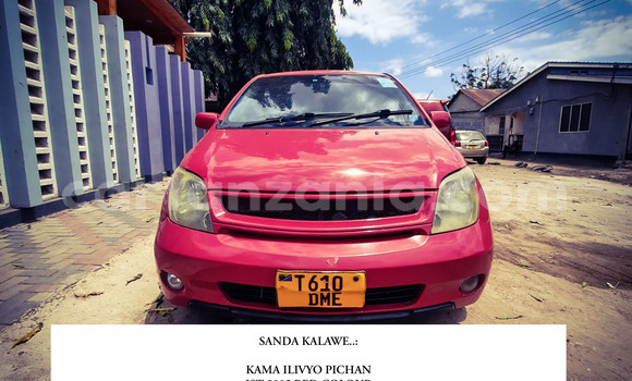 Buy Used Toyota IST Red Car in Dar es Salaam in Dar es Salaam