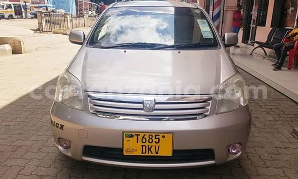 Buy Used Toyota Raum Other Car in Arusha in Arusha Buy Used Toyota Raum Other Car in Arusha in Arusha