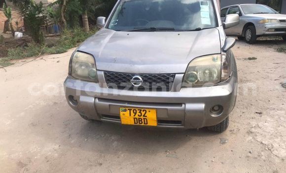 Nunua Ilio tumika Nissan X–Trail Nyingine Gari ndani ya Dar es Salaam nchini Dar es Salaam