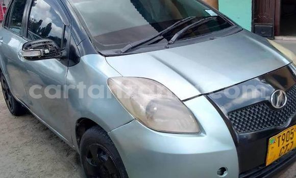 Buy Used Toyota Vitz Blue Car in Dar es Salaam in Dar es Salaam