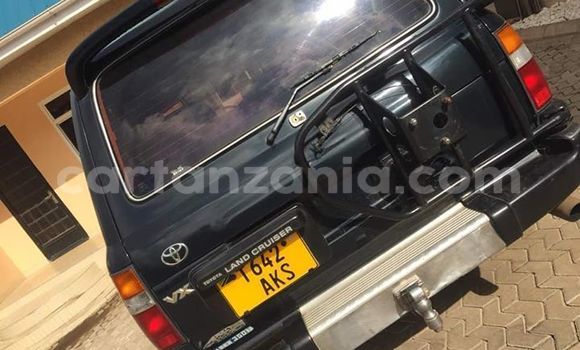 Buy Used Toyota Land Cruiser Black Car in Arusha in Arusha Buy Used Toyota Land Cruiser Black Car in Arusha in Arusha