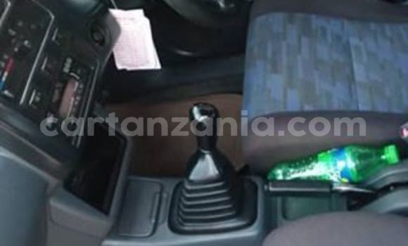 Buy Used Toyota RAV4 Green Car in Dar es Salaam in Dar es Salaam Buy Used Toyota RAV4 Green Car in Dar es Salaam in Dar es Salaam