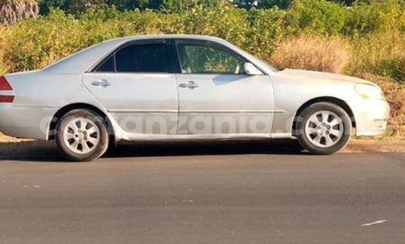 Nunua Ilio tumika Toyota Mark II Fedha Gari ndani ya Dar es Salaam nchini Dar es Salaam