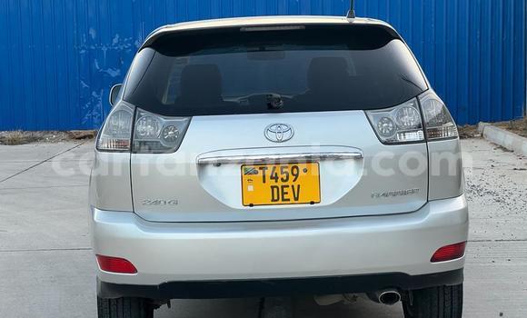 Buy Used Toyota Harrier Silver Car in Dar es Salaam in Dar es Salaam Buy Used Toyota Harrier Silver Car in Dar es Salaam in Dar es Salaam