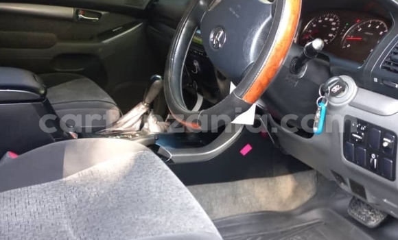 Nunua Ilio tumika Toyota Land Cruiser Prado Nyingine Gari ndani ya Dar es Salaam nchini Dar es Salaam Nunua Ilio tumika Toyota Land Cruiser Prado Nyingine Gari ndani ya Dar es Salaam nchini Dar es Salaam
