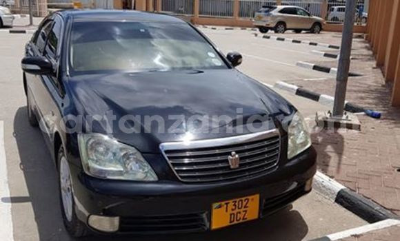 Buy Used Toyota Crown Black Car in Dar es Salaam in Dar es Salaam Buy Used Toyota Crown Black Car in Dar es Salaam in Dar es Salaam