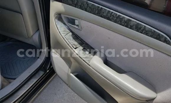 Buy Used Toyota Crown Black Car in Dar es Salaam in Dar es Salaam Buy Used Toyota Crown Black Car in Dar es Salaam in Dar es Salaam