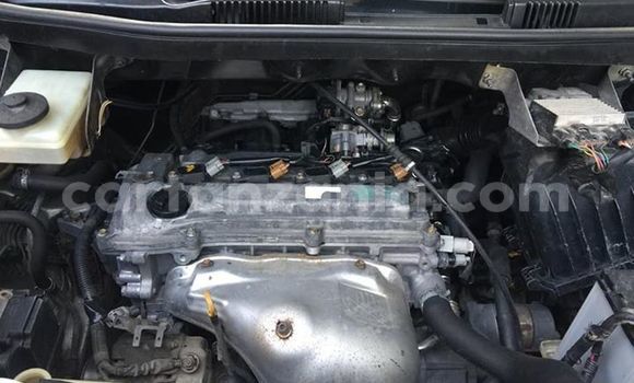 Buy Used Toyota Voxy White Car in Dar es Salaam in Dar es Salaam Buy Used Toyota Voxy White Car in Dar es Salaam in Dar es Salaam