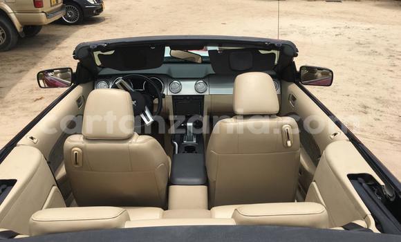 Nunua Ilio tumika Ford Mustang Nyekundu Gari ndani ya Dar es Salaam nchini Dar es Salaam Nunua Ilio tumika Ford Mustang Nyekundu Gari ndani ya Dar es Salaam nchini Dar es Salaam