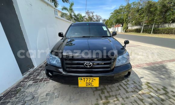 Buy Used Toyota Kluger Black Car in Dar es Salaam in Dar es Salaam Buy Used Toyota Kluger Black Car in Dar es Salaam in Dar es Salaam