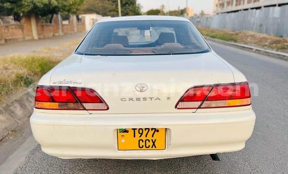 Buy Used Toyota Cresta White Car in Dar es Salaam in Dar es Salaam Buy Used Toyota Cresta White Car in Dar es Salaam in Dar es Salaam