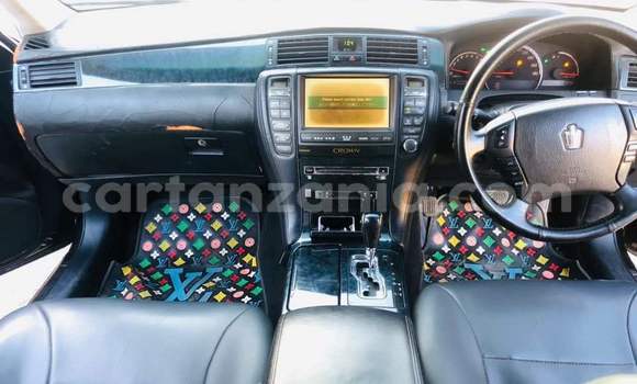 Buy Used Toyota Crown Black Car in Dar es Salaam in Dar es Salaam Buy Used Toyota Crown Black Car in Dar es Salaam in Dar es Salaam