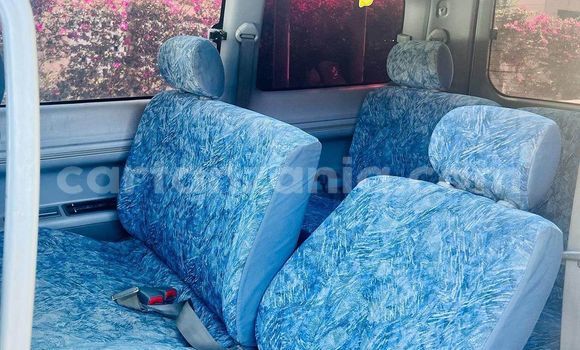 Buy Used Toyota Noah White Car in Dar es Salaam in Dar es Salaam Buy Used Toyota Noah White Car in Dar es Salaam in Dar es Salaam