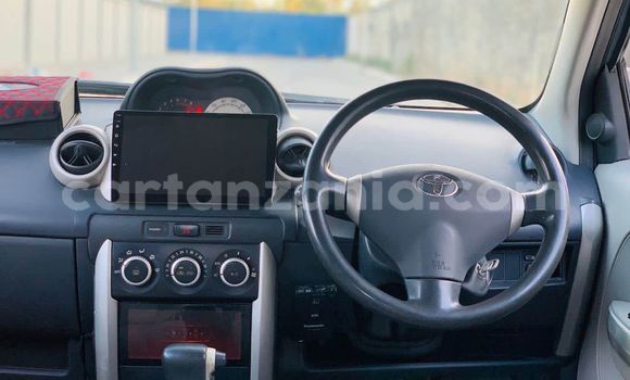 Buy Used Toyota IST Silver Car in Dar es Salaam in Dar es Salaam Buy Used Toyota IST Silver Car in Dar es Salaam in Dar es Salaam