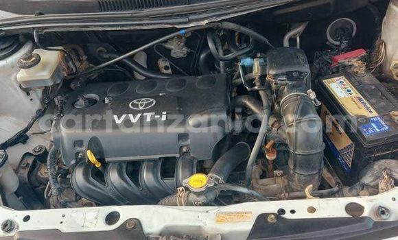 Buy Used Toyota IST White Car in Dar es Salaam in Dar es Salaam Buy Used Toyota IST White Car in Dar es Salaam in Dar es Salaam