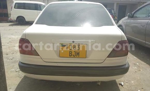 Buy Used Toyota Sprinter White Car in Dar es Salaam in Dar es Salaam Buy Used Toyota Sprinter White Car in Dar es Salaam in Dar es Salaam