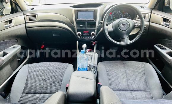 Buy Used Toyota Land Cruiser Prado White Car in Dar es Salaam in Dar es Salaam Buy Used Toyota Land Cruiser Prado White Car in Dar es Salaam in Dar es Salaam