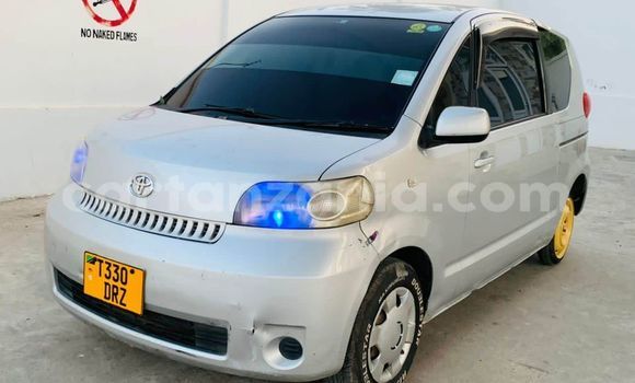 Buy Used Toyota Porte Silver Car in Dar es Salaam in Dar es Salaam