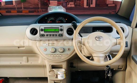 Buy Used Toyota Porte Silver Car in Dar es Salaam in Dar es Salaam Buy Used Toyota Porte Silver Car in Dar es Salaam in Dar es Salaam