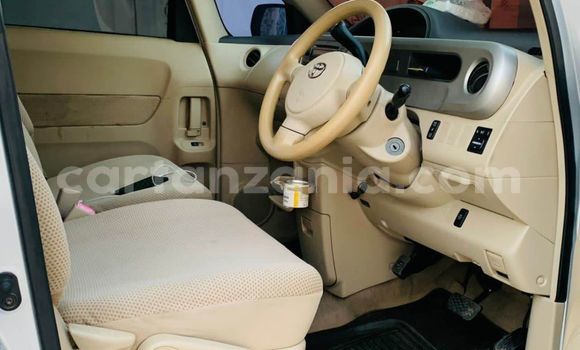 Buy Used Toyota Porte Silver Car in Dar es Salaam in Dar es Salaam Buy Used Toyota Porte Silver Car in Dar es Salaam in Dar es Salaam