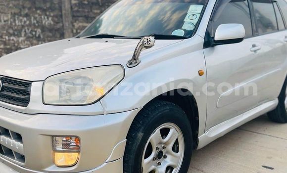 Nunua Ilio tumika Toyota RAV4 Fedha Gari ndani ya Dar es Salaam nchini Dar es Salaam Nunua Ilio tumika Toyota RAV4 Fedha Gari ndani ya Dar es Salaam nchini Dar es Salaam