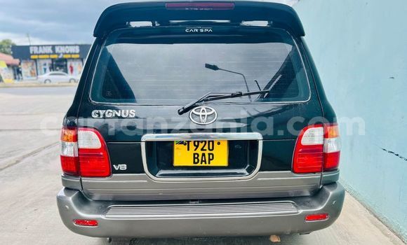 Buy Used Toyota Land Cruiser Black Car in Dar es Salaam in Dar es Salaam Buy Used Toyota Land Cruiser Black Car in Dar es Salaam in Dar es Salaam