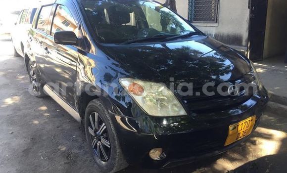 Buy Used Toyota IST Black Car in Dar es Salaam in Dar es Salaam Buy Used Toyota IST Black Car in Dar es Salaam in Dar es Salaam