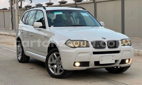 Nunua Imported BMW X3 Nyeupe Gari ndani ya Dar es Salaam nchini Dar es Salaam Nunua Imported BMW X3 Nyeupe Gari ndani ya Dar es Salaam nchini Dar es Salaam