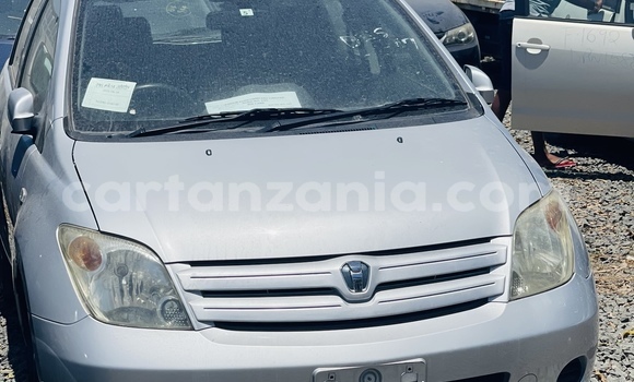 Buy Import Toyota IST Silver Car in Dar es Salaam in Dar es Salaam Buy Import Toyota IST Silver Car in Dar es Salaam in Dar es Salaam
