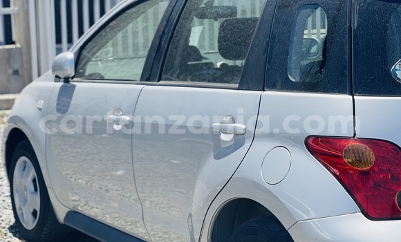 Buy Import Toyota IST Silver Car in Dar es Salaam in Dar es Salaam Buy Import Toyota IST Silver Car in Dar es Salaam in Dar es Salaam