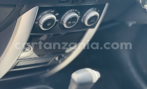 Buy Import Toyota IST Silver Car in Dar es Salaam in Dar es Salaam Buy Import Toyota IST Silver Car in Dar es Salaam in Dar es Salaam