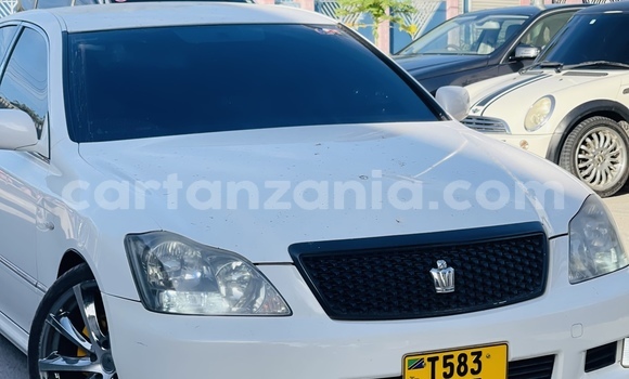 Nunua Ilio tumika Toyota Crown Nyeupe Gari ndani ya Dar es Salaam nchini Dar es Salaam Nunua Ilio tumika Toyota Crown Nyeupe Gari ndani ya Dar es Salaam nchini Dar es Salaam