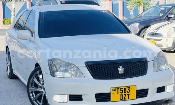 Nunua Ilio tumika Toyota Crown Nyeupe Gari ndani ya Dar es Salaam nchini Dar es Salaam Nunua Ilio tumika Toyota Crown Nyeupe Gari ndani ya Dar es Salaam nchini Dar es Salaam