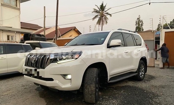 Buy Import Toyota Land Cruiser Prado White Car in Dar es Salaam in Dar es Salaam Buy Import Toyota Land Cruiser Prado White Car in Dar es Salaam in Dar es Salaam