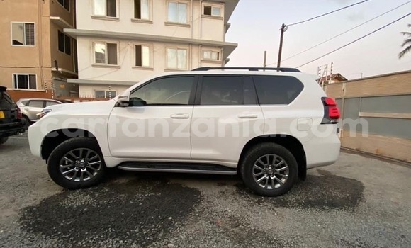 Buy Import Toyota Land Cruiser Prado White Car in Dar es Salaam in Dar es Salaam Buy Import Toyota Land Cruiser Prado White Car in Dar es Salaam in Dar es Salaam