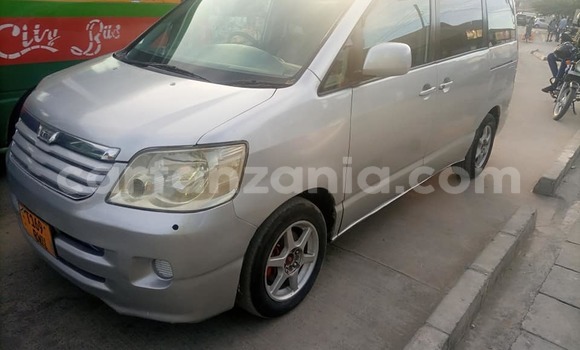 Buy Used Toyota Noah Silver Car in Dar es Salaam in Dar es Salaam Buy Used Toyota Noah Silver Car in Dar es Salaam in Dar es Salaam