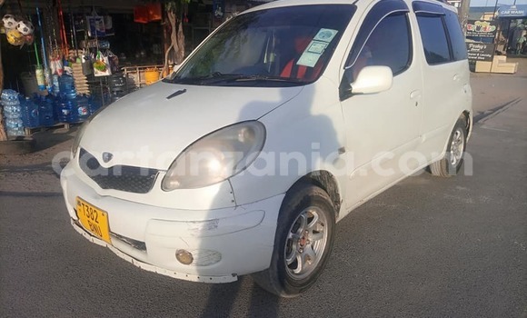 Buy Used Toyota FunCargo White Car in Dar es Salaam in Dar es Salaam Buy Used Toyota FunCargo White Car in Dar es Salaam in Dar es Salaam