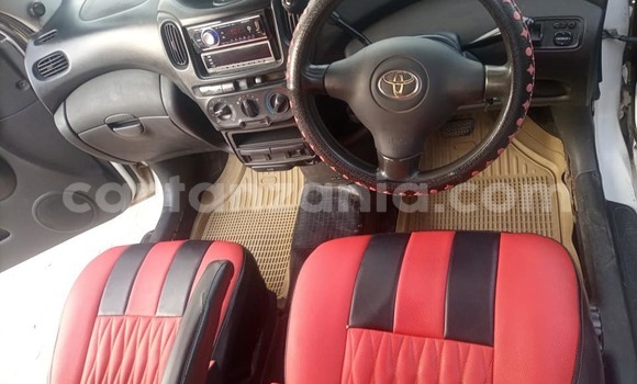 Nunua Ilio tumika Toyota FunCargo Nyeupe Gari ndani ya Dar es Salaam nchini Dar es Salaam Nunua Ilio tumika Toyota FunCargo Nyeupe Gari ndani ya Dar es Salaam nchini Dar es Salaam