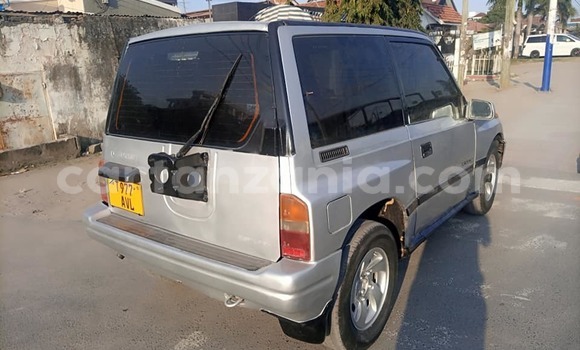 Buy Used Suzuki Escudo Silver Car in Dar es Salaam in Dar es Salaam Buy Used Suzuki Escudo Silver Car in Dar es Salaam in Dar es Salaam
