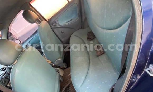 Nunua Ilio tumika Toyota Vitz Bluu Gari ndani ya Dar es Salaam nchini Dar es Salaam Nunua Ilio tumika Toyota Vitz Bluu Gari ndani ya Dar es Salaam nchini Dar es Salaam